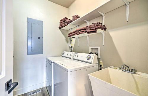 Modern Red Lodge Cabin - Walk to Broadway Ave - Foto 3