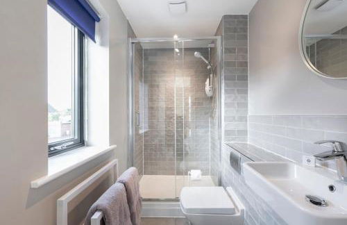 Elliot Oliver - Luxurious Two Bedroom Apartment With Parking - Foto 12