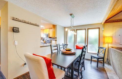 Pet-Friendly Ocean Park Rental with Outdoor Fire Pit - Foto 7