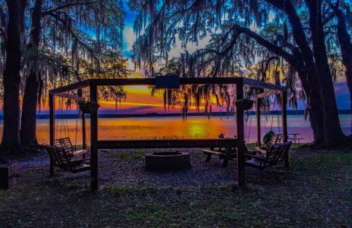 Larkin's Corner Salt Springs Resort Cottage 10 - Foto 15