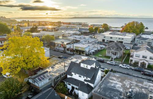 Roof Top Deck Near the Beach Dog Friendly - Photo 48