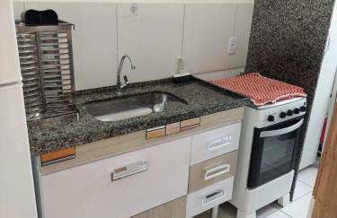 Apartamento aconchegante, linda vista e com garagem - Foto 31