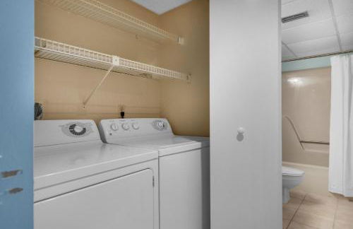 Edgewater Tower 2-307 - Foto 52