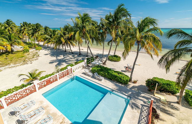 Miramar Villas Resort - Photo 65