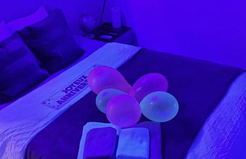 La Bonne Etoile Marseille ! Hébergement romantique ! Jacuzzi et Piscine chauffée - Foto 28