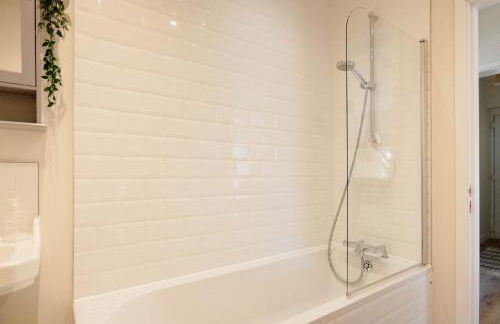 Bar Lodge at Broxa - Photo 13