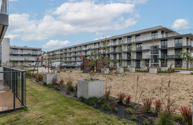 Pet-friendly Spadochroniarzy by Renters - Photo 74