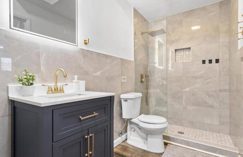 Lawrenceville Central !5 Spacious and Quiet Three Bedroom Apartment with Free Street Parking - Foto 10