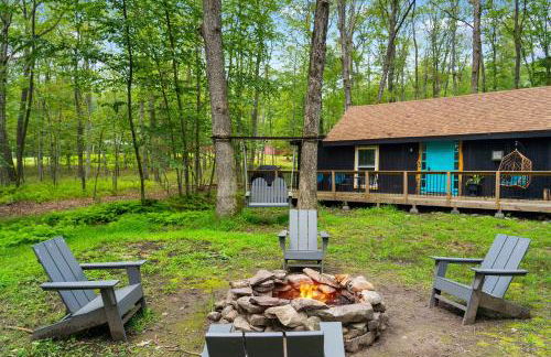 Perfect Couples Cabin Fireplace Firepit & Wine Nearby - Foto 3