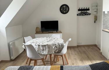 Studio 3ème étage - Centre-ville - Local vélos disponible - Foto 7