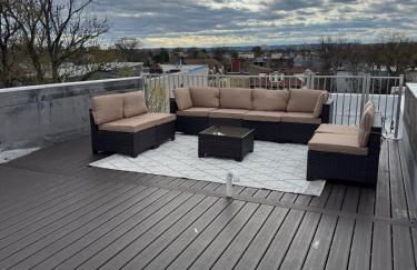 Spacious 6 Bedroom Home with NYC Access & Parking! - Foto 43