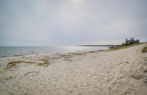 Walk to Beach Chatham Gem with Ocean-View Sunroom! - Foto 28