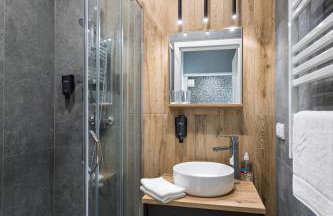 Apartamenty Częstochowa pod Jasną Górą Teresy 4-2 parking gratis - Photo 17