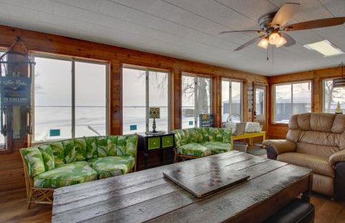 Family-Friendly Ottertail Home on Rush Lake! - Foto 9