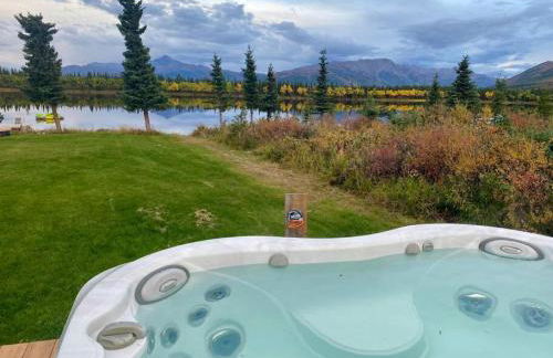 Northern Lights from Hot Tub, Denali National Park - Photo 6