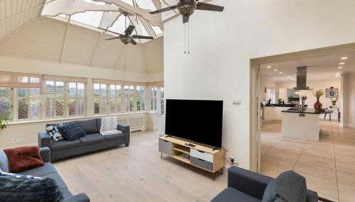 Relaxing Coastal Getaway Perfect for Families - Foto 4