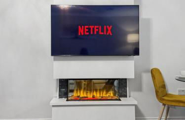 Entire home Sleeps 5 guest 5 mins fromMCR City - Foto 4