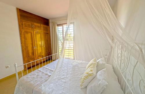 Villa Los Pinares de Monaco en Roche, Conil, Cádiz - Foto 18