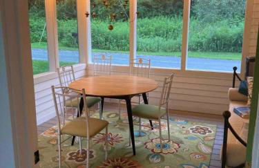 Secluded Cabin with Gorgeous Views near Stockbridge in the Berkshires of Massachusetts - Foto 10