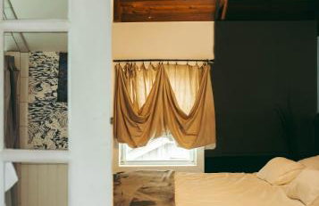 Jones Beach Houseboat - Photo 27