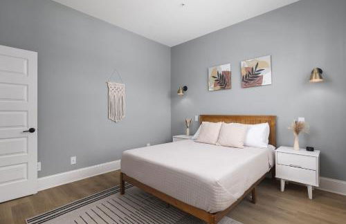 3 Miles to Downtown Broadway Bars - Walk to Coffee from Condo - Foto 16