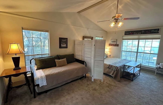 Stunninghome on The Blanco River - Foto 6