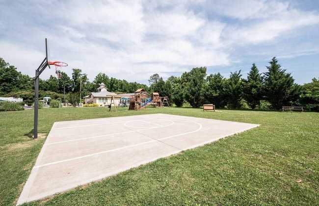 Luxurious Renovated Pool Basketball Playground - Foto 6