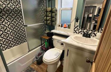 Blueberry Farm Cottage, Hot Tub, Creek, Game Room - Foto 29