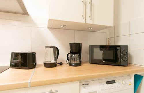 Tolstov Apartments - 1 , 3 and 4 Room Apartments - 20 min Messe DUS & Airport DUS - Foto 21