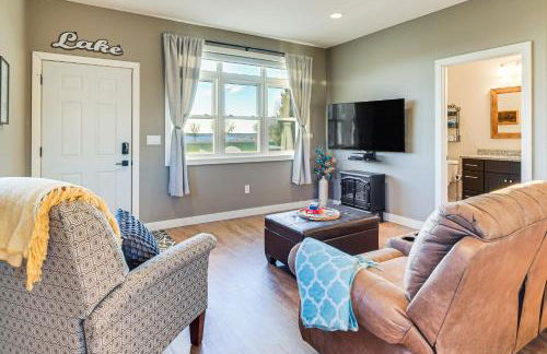 Lakefront Gem Grills and Fire Pit in Dent - Foto 4