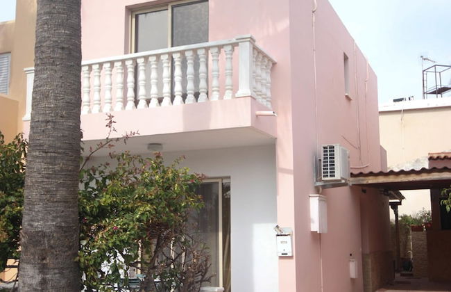 2 Bedroom House near Tombs of the Kings - Photo 1