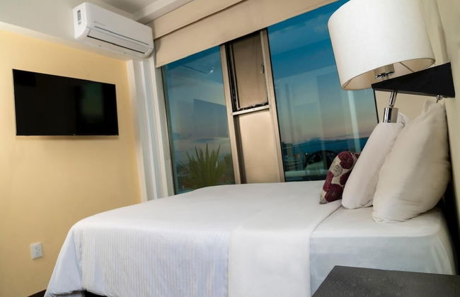 Puerta Alameda Suites - Foto 57