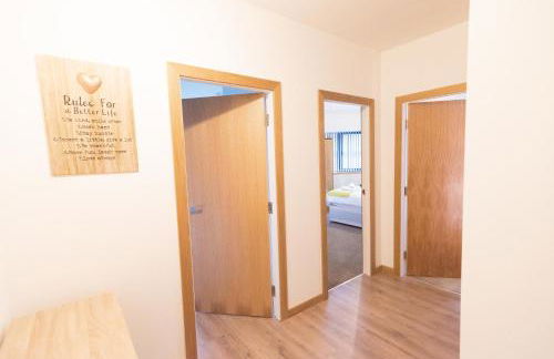 Comfortable 2BR Swindon Long Stay - Foto 20