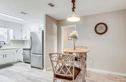 Pensacola Home with Screened Porch 10 Mi to Beach! - Foto 9