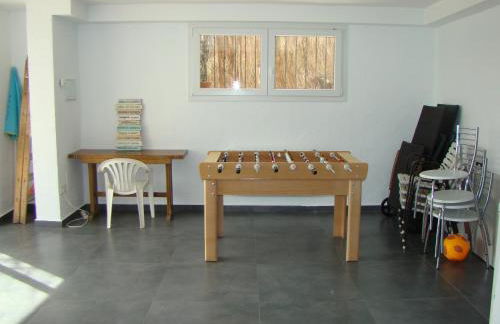 Chalet con piscina y BBQ para 10 personas - Photo 33