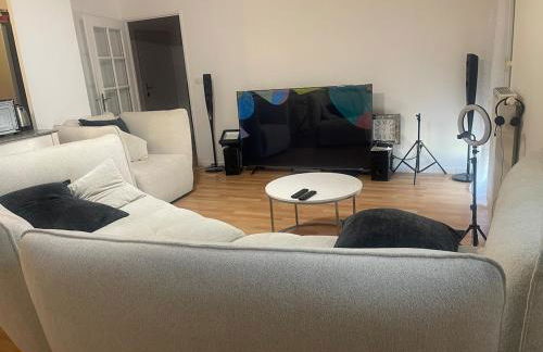 Comfortable apartment in a peaceful setting - Photo 6