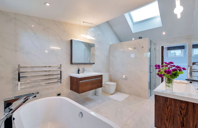 Elegant Sea-View Villa on the Northshore - Photo 41