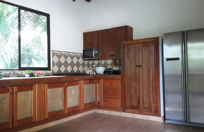 OceanBlue Samara Lodge - Photo 8