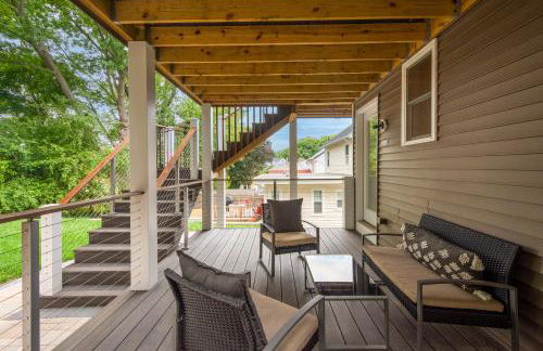 2BR DOG-Friendly Apt in 2-Fam Home - Comfy Retreat - Foto 27