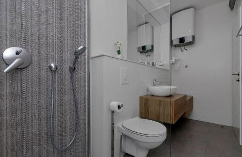 Villa Violet with Salt water pool - Foto 44