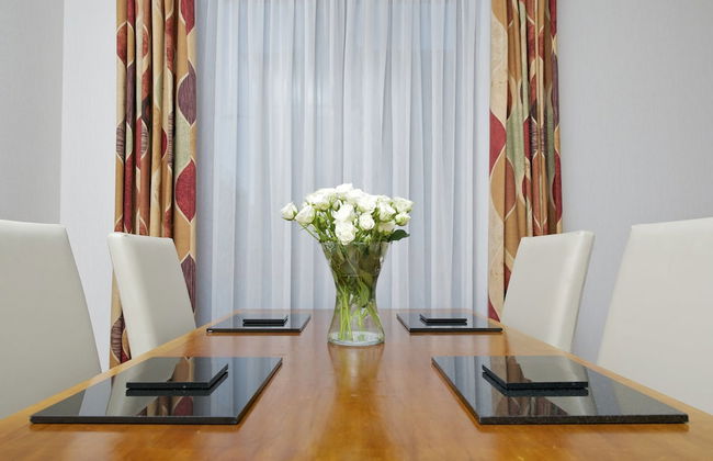 The Knight Residence Apartments by Mansley - Photo 33