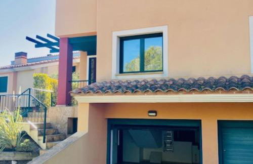 Casa exclusiva Mont-roig con piscina común, aire acondicionado, parking - ES-9-171 - Foto 4