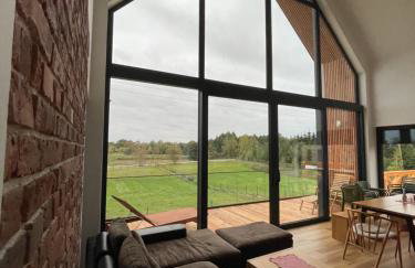 Rumiane pola - stodoła na Mazurach z widokiem na jezioro - Foto 33