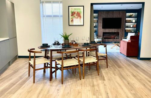 Barton Suites Luxury Home 2 of 2 Sleeps 6 - Foto 25