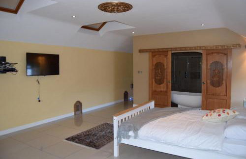 Amazing 4 Bed Scottish Baronial Style House - Foto 5