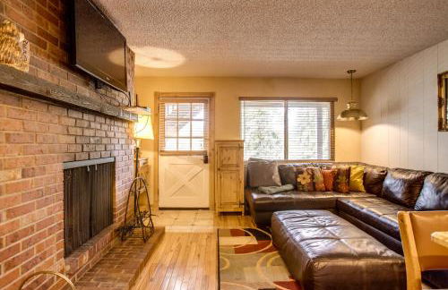 Pool and 3 Hot Tubs Winter Park Condo on Bus Line - Foto 4