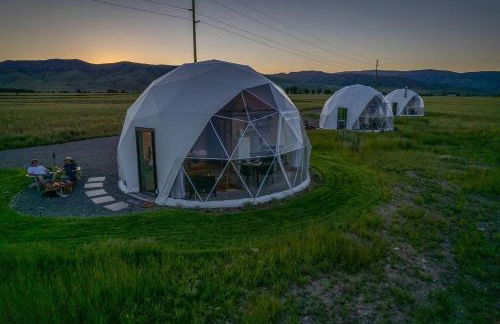 Montana Luxury Dome Stay with Panoramic Views Near Yellowstone National Park - Foto 17