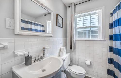 Fenced Yard Centrally Located-Parkway Village Pad - Foto 28