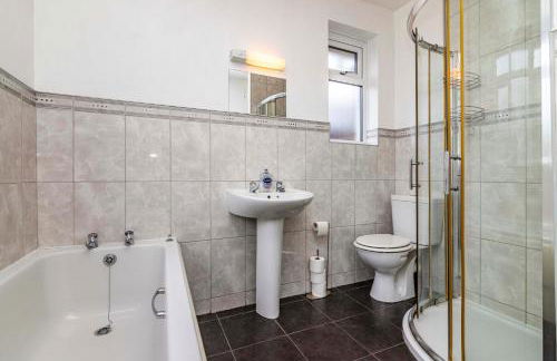 University View-Off-Street Parking-Sleeps 8-Fast WiFi - Foto 59