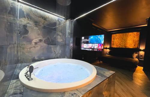 myinsolite-l'onyx - Photo 1